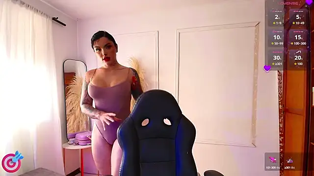 Ela Doll  online show from October 7, 2025, 12:46 pm