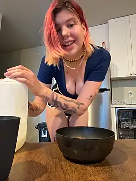 Esteem369 online show from November 18, 2025, 4:44 pm