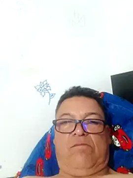 Snapshot of Anuviss_lxx chatting on November 6, 2025, 3:29 am Anuviss lxx online show from November 6, 2025, 3:29 am