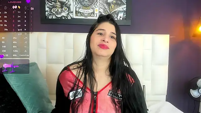 brithanyadams23 online show from May 25, 2026, 4:18 am