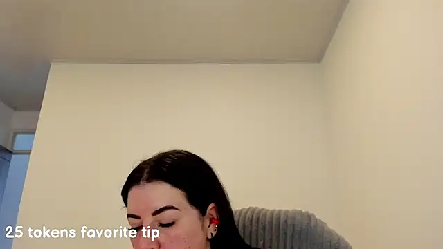 Im coco online show from February 19, 2025, 2:34 pm