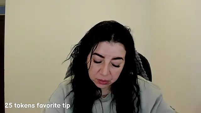 Im coco online show from February 23, 2025, 2:14 pm