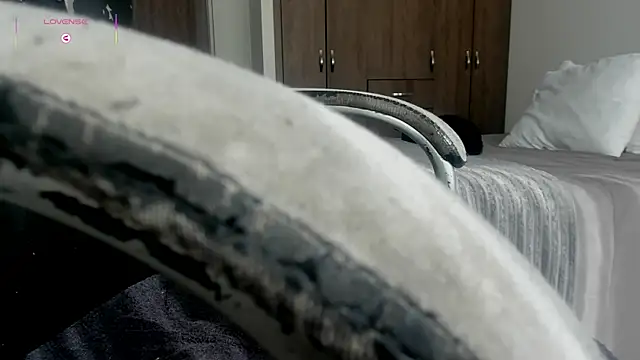 Im coco online show from November 15, 2025, 1:40 pm