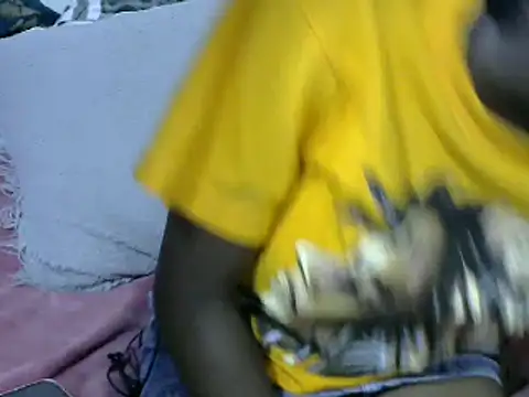 Snapshot of sweet_rozie chatting on March 15, 2025, 5:04 pm sweet rozie online show from March 15, 2025, 5:04 pm