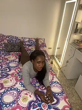 CoralHarrinson online show from October 12, 2025, 1:48 am