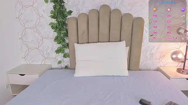 Roma  love online show from October 6, 2025, 12:13 pm