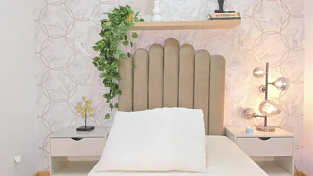 Roma  love online show from January 6, 2026, 12:09 pm