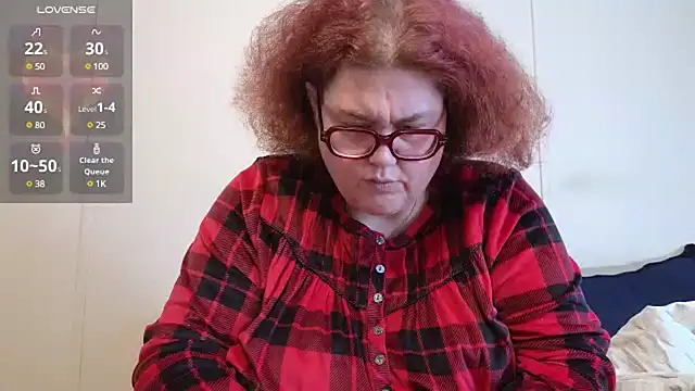 Snapshot of EmberCum chatting on January 8, 2025, 2:25 pm EmberCum online show from January 8, 2025, 2:25 pm