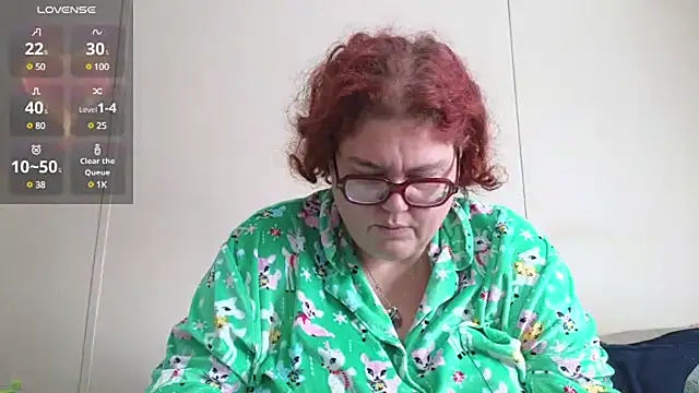 Snapshot of EmberCum chatting on January 13, 2025, 3:15 pm EmberCum online show from January 13, 2025, 3:15 pm