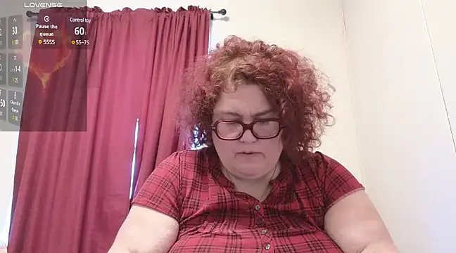 Snapshot of EmberCum chatting on February 8, 2025, 9:25 pm EmberCum online show from February 8, 2025, 9:25 pm