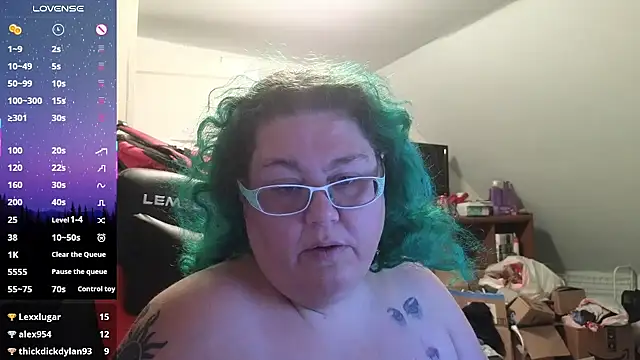 Snapshot of EmberCum chatting on October 22, 2025, 8:58 am EmberCum online show from October 22, 2025, 8:58 am