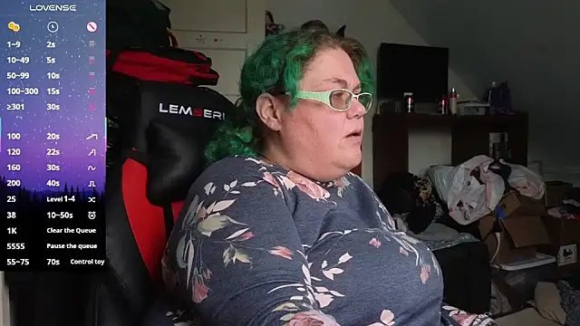 Snapshot of EmberCum chatting on October 25, 2025, 5:08 pm EmberCum online show from October 25, 2025, 5:08 pm