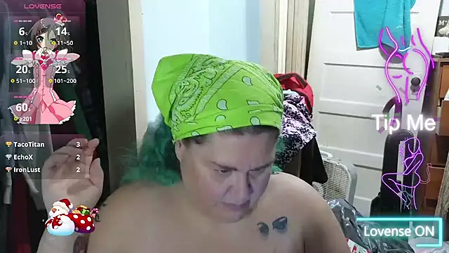 Snapshot of EmberCum chatting on November 10, 2025, 10:03 am EmberCum online show from November 10, 2025, 10:03 am