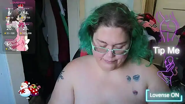 Snapshot of EmberCum chatting on November 13, 2025, 12:48 pm EmberCum online show from November 13, 2025, 12:48 pm