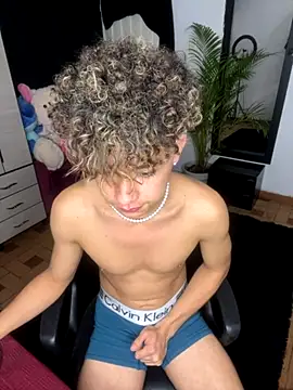 DavidfullOFlove online show from September 29, 2025, 12:16 am