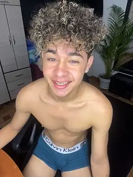 DavidfullOFlove online show from October 11, 2025, 11:47 pm