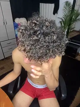 DavidfullOFlove online show from October 30, 2025, 10:43 pm