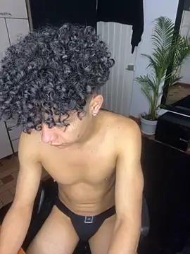 DavidfullOFlove online show from November 13, 2025, 5:23 pm