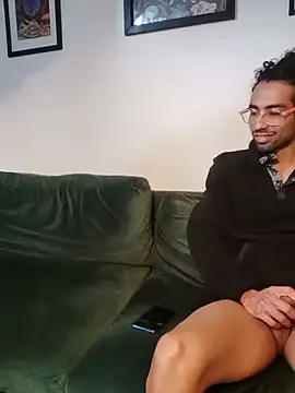 Redfloweer1 online show from September 20, 2025, 4:41 pm