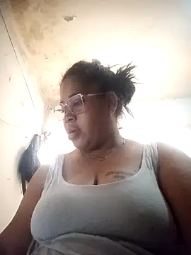 Snapshot of Arleth_Mars chatting on October 25, 2025, 4:02 pm Arleth Mars online show from October 25, 2025, 4:02 pm