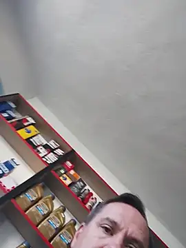 fikoivos online show from November 1, 2025, 10:28 am