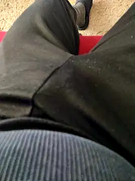 Snapshot of fikoivos chatting on March 8, 2026, 10:30 am fikoivos online show from March 8, 2026, 10:30 am