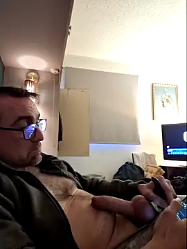 Snapshot of bibananaman chatting on February 12, 2025, 8:16 am bibananaman online show from February 12, 2025, 8:16 am