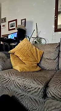 Snapshot of bibananaman chatting on February 16, 2025, 4:31 am bibananaman online show from February 16, 2025, 4:31 am