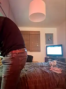 Snapshot of bibananaman chatting on October 28, 2025, 10:01 pm bibananaman online show from October 28, 2025, 10:01 pm