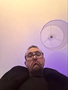 Snapshot of bibananaman chatting on November 20, 2025, 4:12 am bibananaman online show from November 20, 2025, 4:12 am