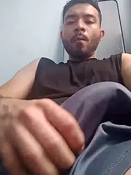 Snapshot of luisfer_98 chatting on February 3, 2026, 7:19 pm luisfer 98 online show from February 3, 2026, 7:19 pm