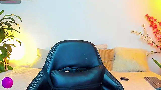 mike blossom online show from April 7, 2026, 2:17 pm