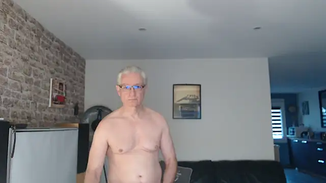 Snapshot of Goduleur69 chatting on October 28, 2025, 4:09 pm Goduleur69 online show from October 28, 2025, 4:09 pm