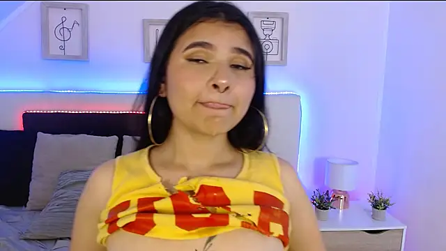 Tifanny grey online show from December 20, 2024, 10:43 pm