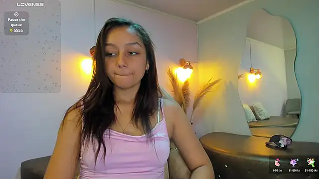 Snapshot of katy_sweet19 chatting on January 27, 2025, 6:52 pm katy sweet19 online show from January 27, 2025, 6:52 pm