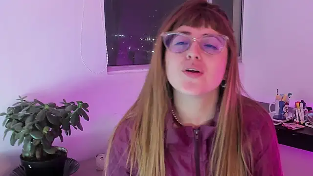 tekila   online show from April 15, 2026, 12:28 am