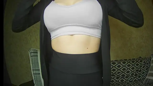 ElllaNuar online show from February 3, 2025, 1:09 am