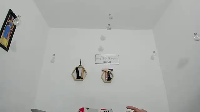 clarise cooper online show from September 25, 2025, 8:07 am