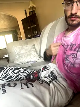 EE123458 online show from September 19, 2025, 2:07 pm