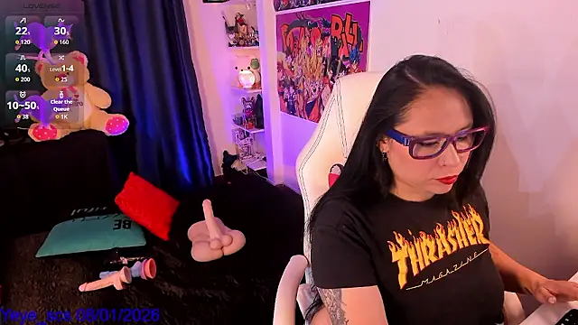 Snapshot of Yeye_scs chatting on January 9, 2026, 2:36 am Yeye scs online show from January 9, 2026, 2:36 am