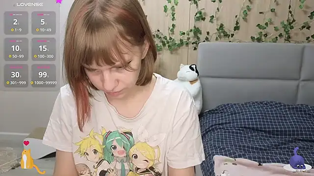 Snapshot of HermioneHHH chatting on February 18, 2025, 10:03 pm HermioneHHH online show from February 18, 2025, 10:03 pm