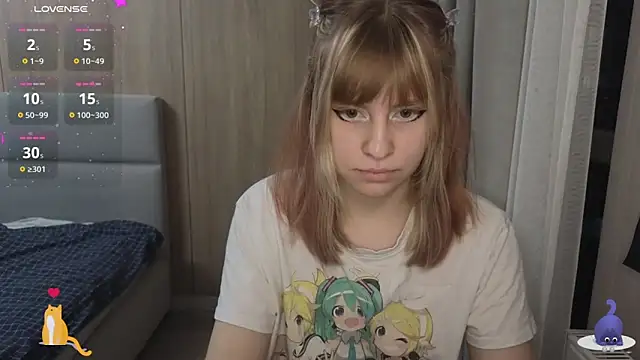 Snapshot of HermioneHHH chatting on November 6, 2025, 6:20 pm HermioneHHH online show from November 6, 2025, 6:20 pm