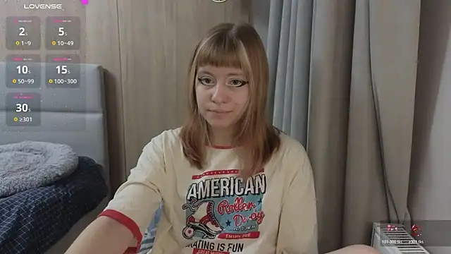 Snapshot of HermioneHHH chatting on November 14, 2025, 8:07 pm HermioneHHH online show from November 14, 2025, 8:07 pm