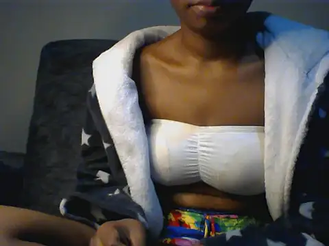 Snapshot of DADDYS_shuga chatting on December 3, 2024, 8:50 pm DADDYS shuga online show from December 3, 2024, 8:50 pm