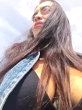 Freyja300 online show from April 9, 2026, 12:32 pm