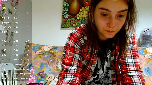 Snapshot of Sophie_Bell chatting on January 9, 2025, 6:26 pm Sophie Bell online show from January 9, 2025, 6:26 pm