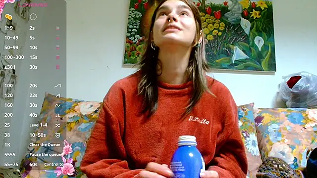 Snapshot of Sophie_Bell chatting on January 12, 2025, 5:44 pm Sophie Bell online show from January 12, 2025, 5:44 pm