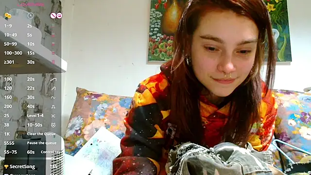 Snapshot of Sophie_Bell chatting on February 19, 2025, 10:53 pm Sophie Bell online show from February 19, 2025, 10:53 pm