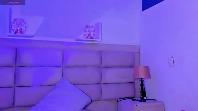 MelodyBliss online show from October 6, 2025, 5:27 am