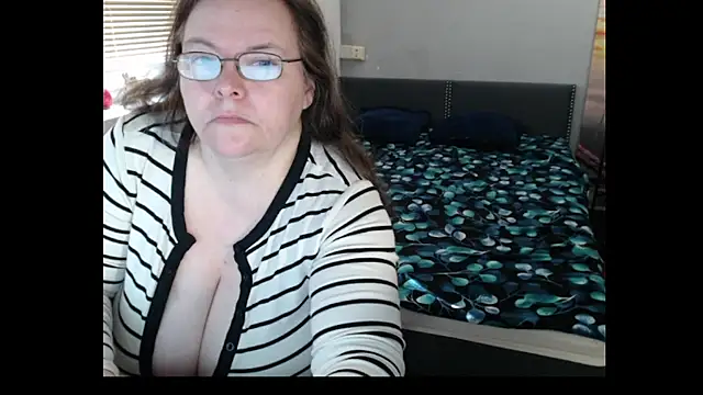 Sweetboobs online show from April 5, 2026, 7:27 am